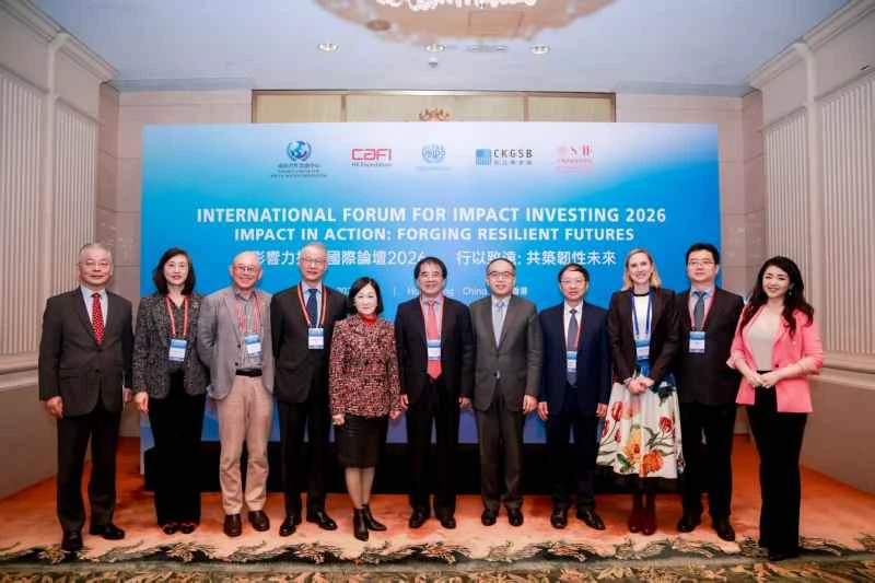 Internationales Forum für Impact Investing führt grenzüberschreitende Investitionen an