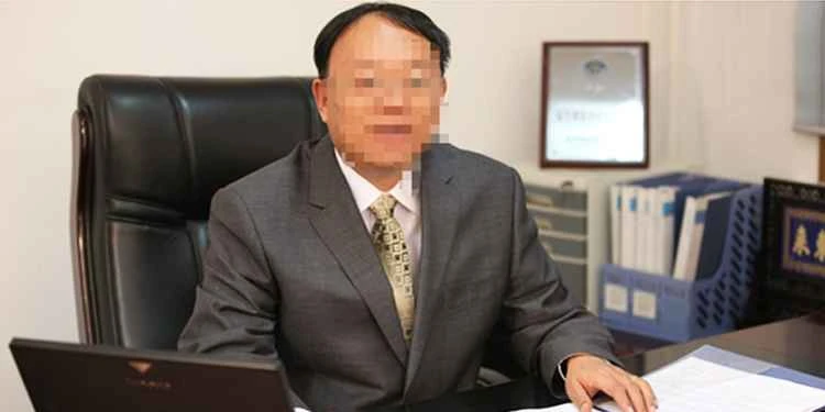 Ein ehemaliger Vorstandsvorsitzender fälschte Schulden in Höhe von 920 Millionen Yuan; 500 Mitarbeiter eines Pharmaunternehmens in Liaoning droht vor dem Frühlingsfest die Arbeitslosigkeit.