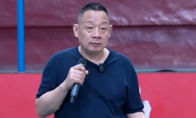 Yu Donglai, Gründer von Pang Donglai, kündigte nach dem chinesischen Neujahr seinen Rücktritt an.